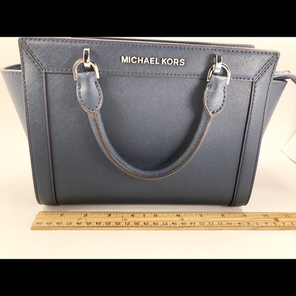 ✨BRAND NEW Michael Kors Small Selma Purse✨ - Picture 6 of 8